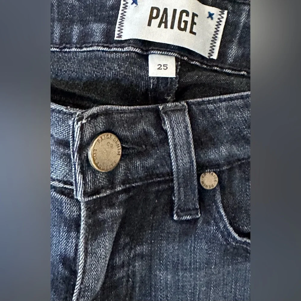 PAIGE verdugo crop in midlake Dark Indigo Jeans size 25